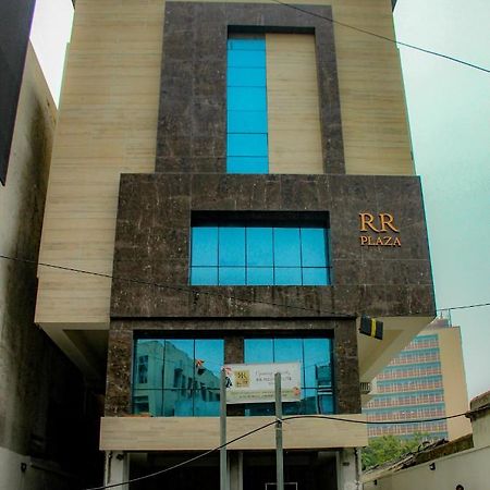 Rr Mount Elite Suites Madrás Exterior foto